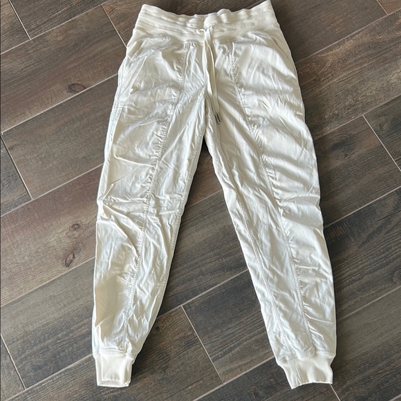 Lululemon White Jogger Pants - Picture 1 of 2